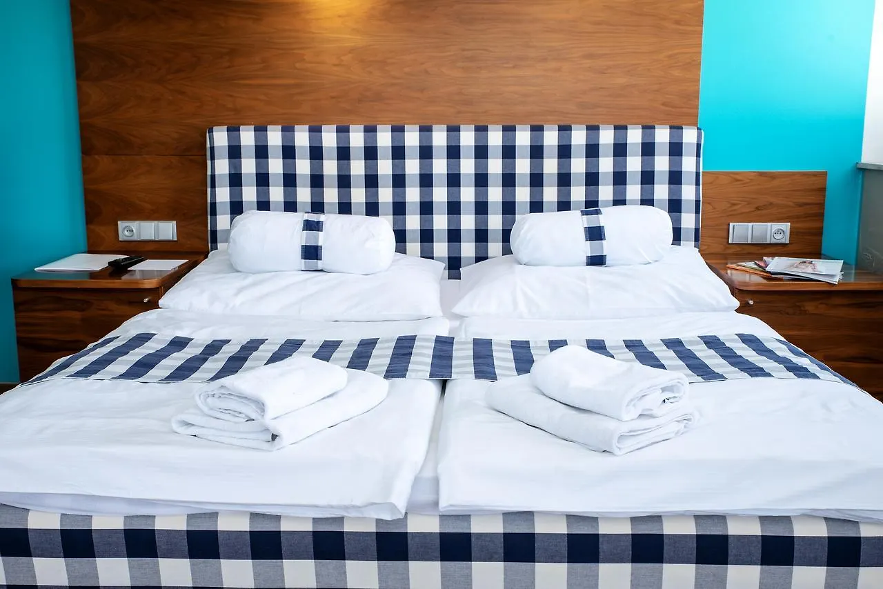 Restaurant & Design Hotel Noem Arch Brno 4*,