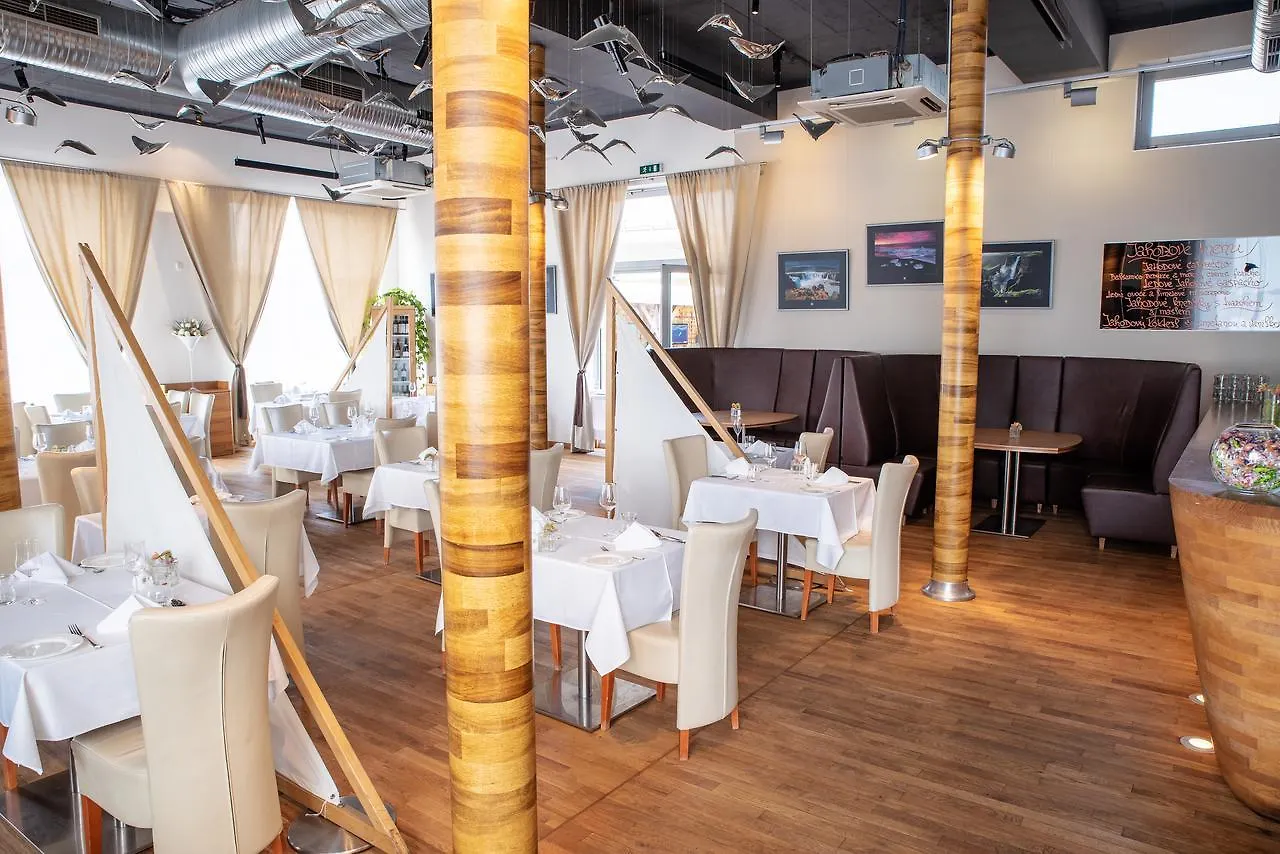 Restaurant & Design Hotel Noem Arch Brno